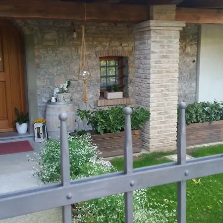 Casa Sofia Bed & Breakfast *